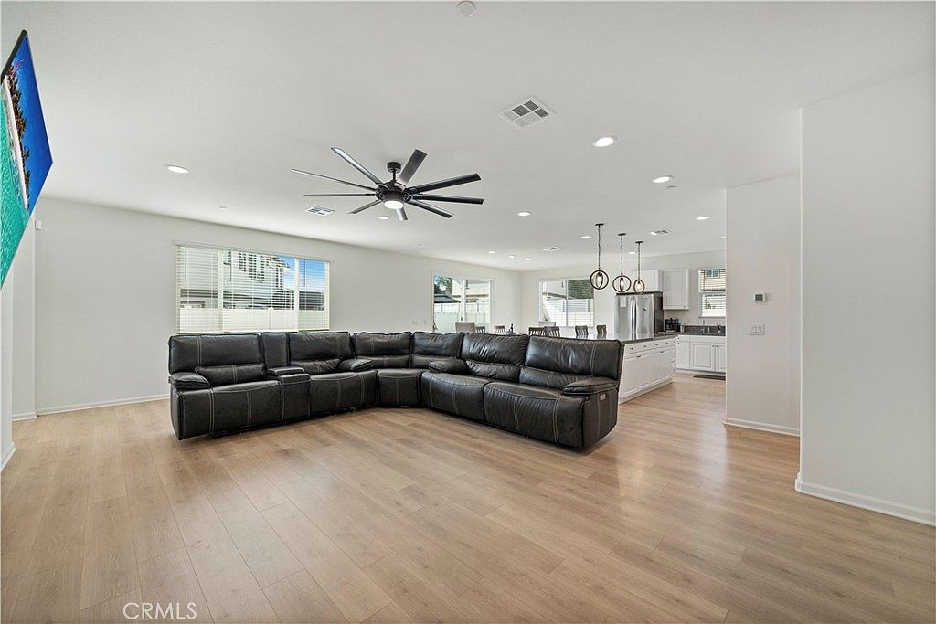 36300 Firelight Cir Wildomar, CA 92595 | Single Family