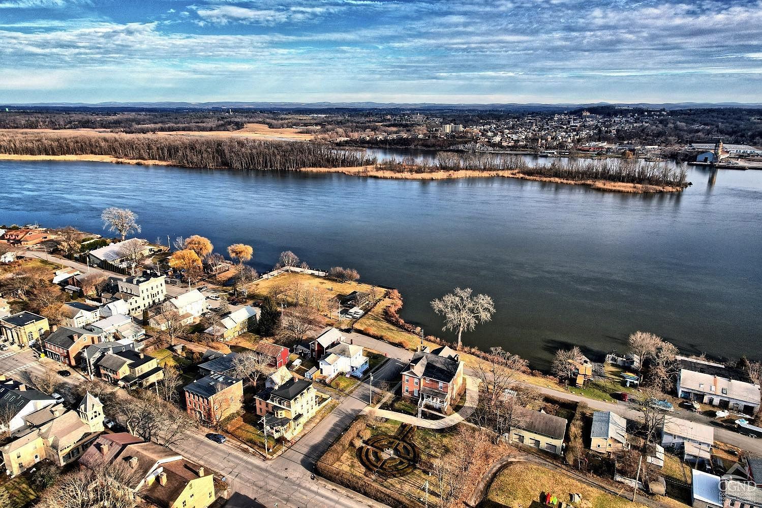 19-21 S Franklin St Athens, NY 12015  | Single Family