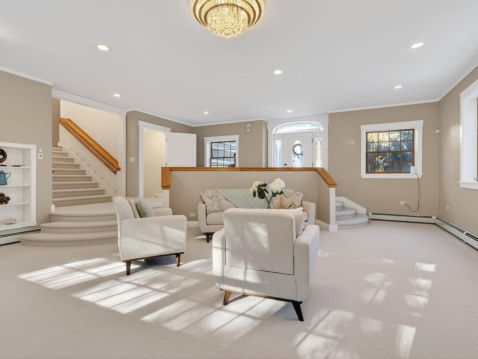 31 Old Blue Point Rd Scarborough, ME 04074  | Single Family