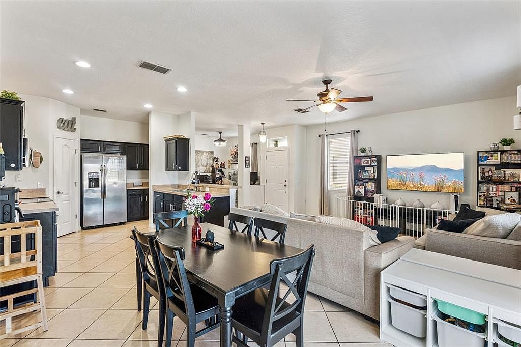 3933 Pemberly Pines Cir Saint Cloud, FL 34769  | New build