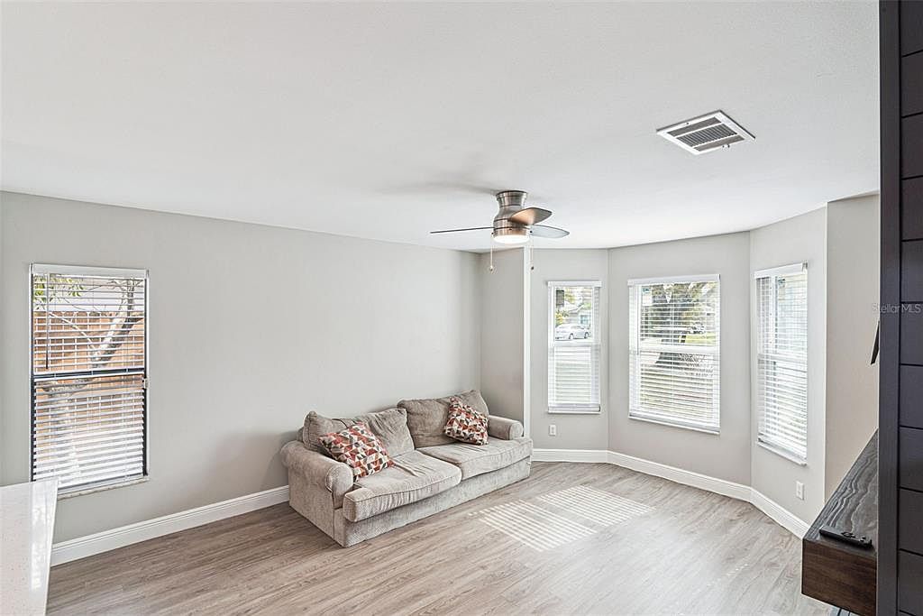 154 Chicago Woods Cir Orlando, FL 32824  | Single Family