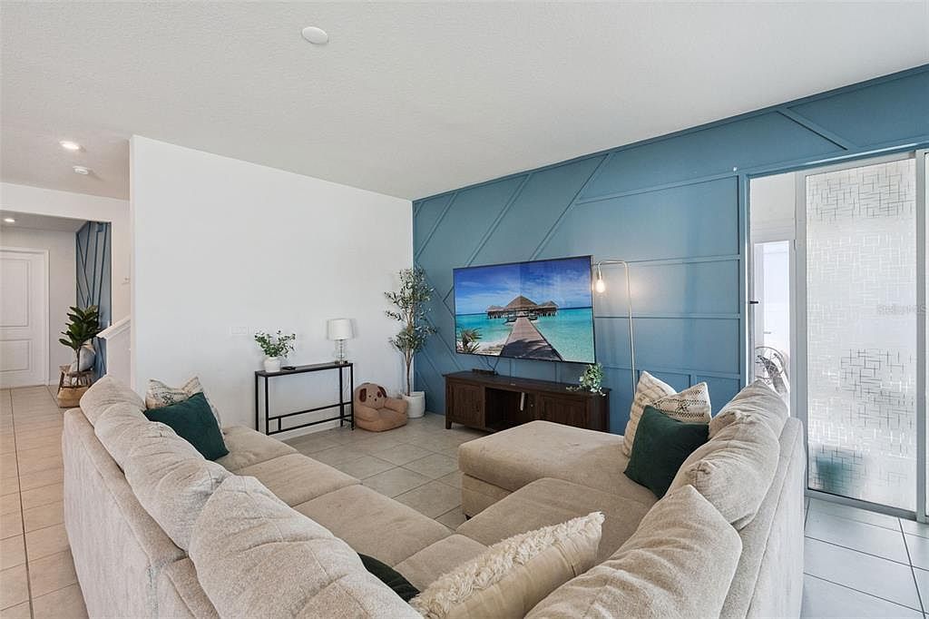 100 Lavenna Ave Saint Cloud, FL 34771  | Single Family