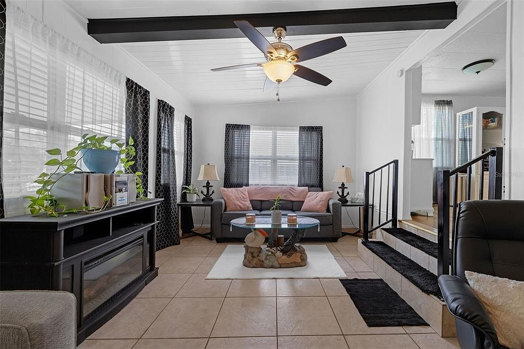 1025 S Capella Dr Tavares, FL 32778  | New build