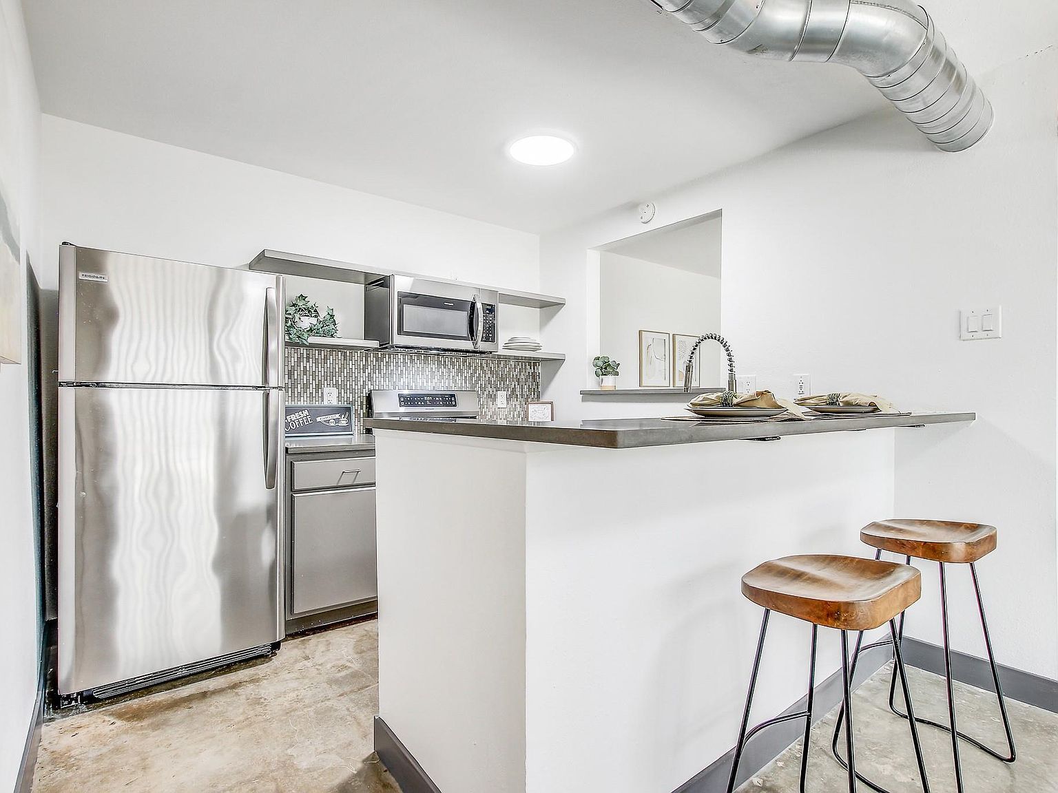 2124 Burton Dr APT 164 Austin, TX 78741  | Condominium