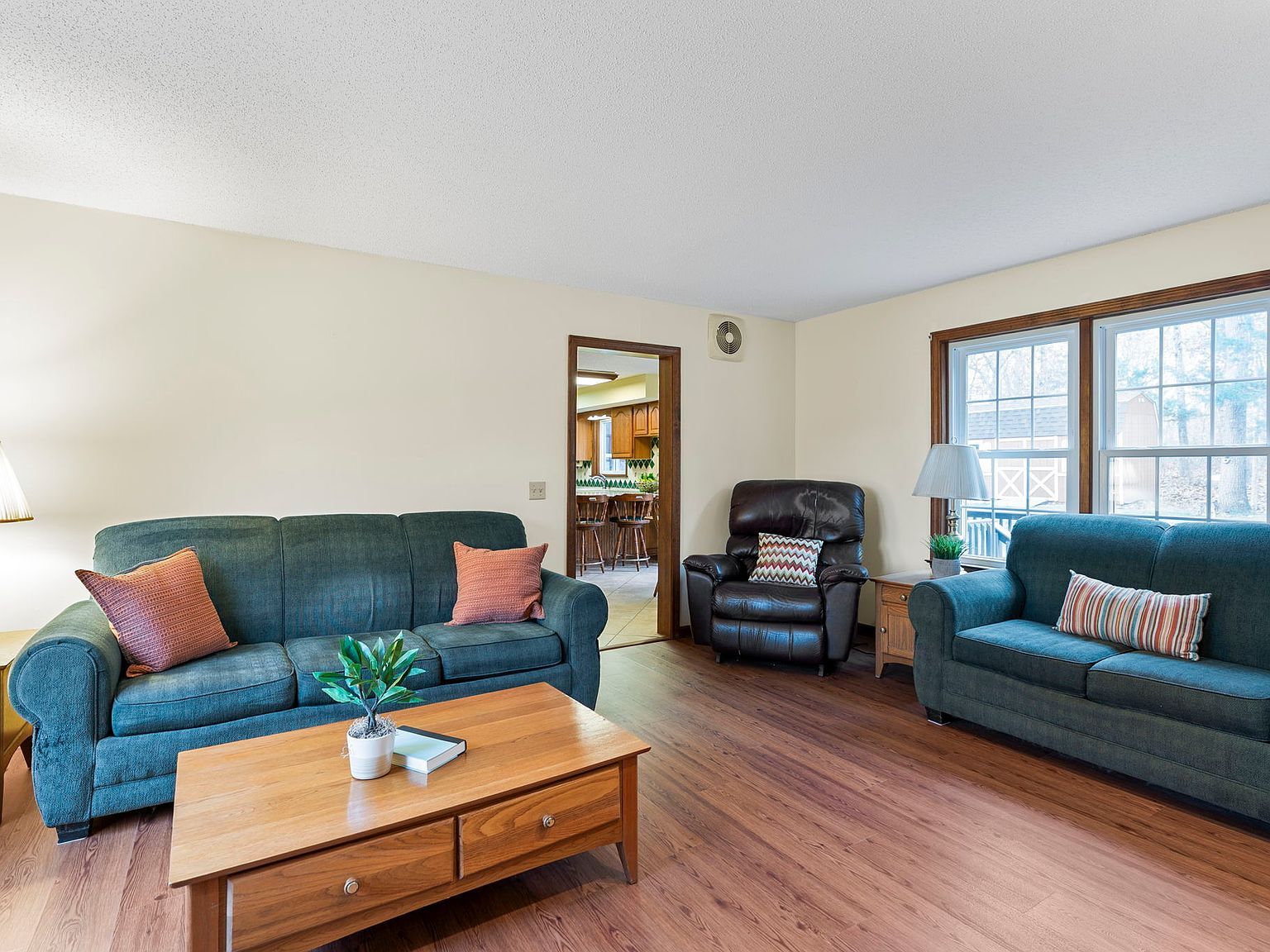 42 Jacobson Farm Rd East Hampton, CT 06424  | Single Family