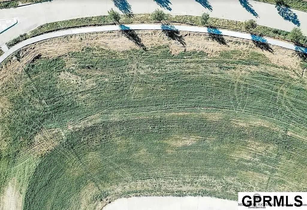 21062 Valley Cir Elkhorn, NE 68022 | Land/Lot