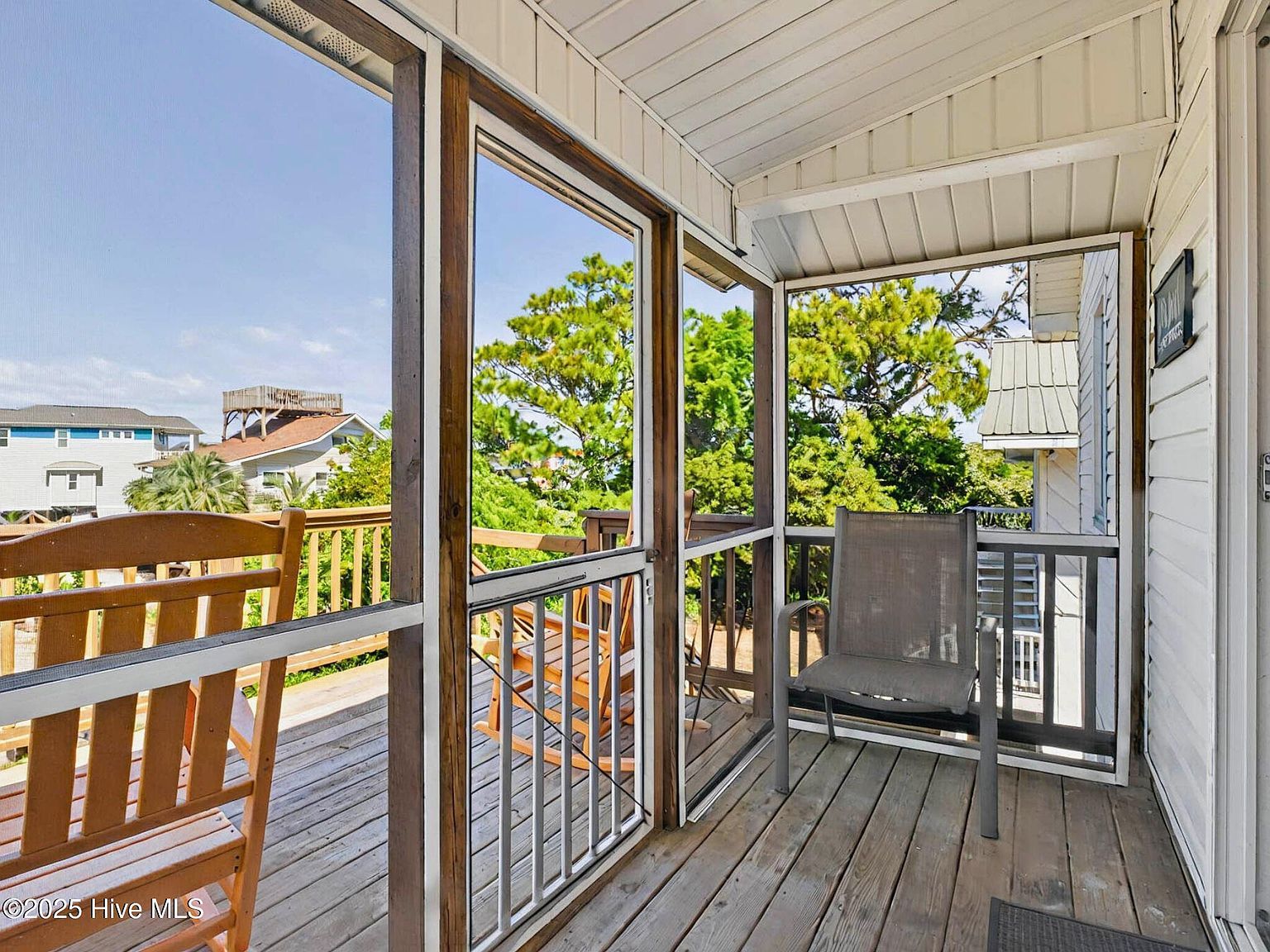 118 Seaside St Supply, NC 28462  | Single Family