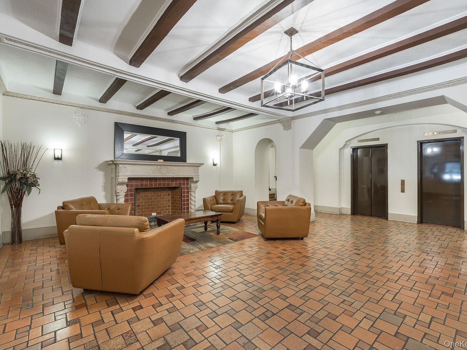 310 Riverside Blvd APT 4K Long Beach, NY 11561 | Condominium