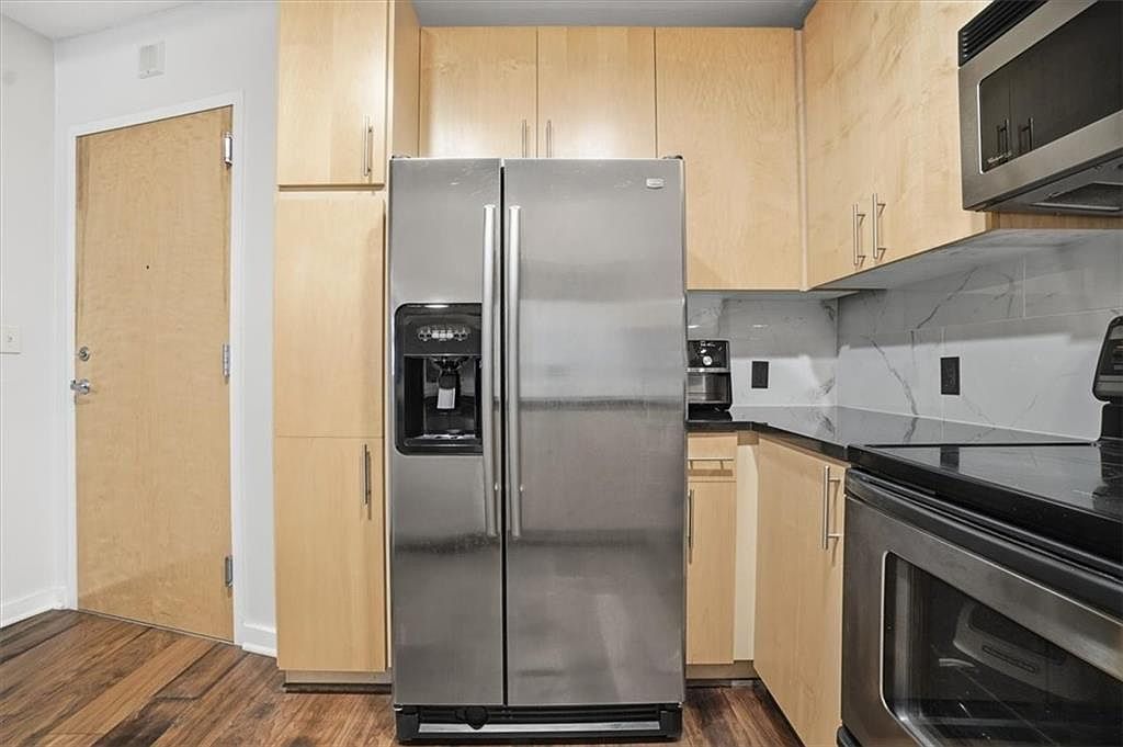 923 Peachtree St NE Unit 1221 Atlanta, GA 30309  | Condominium