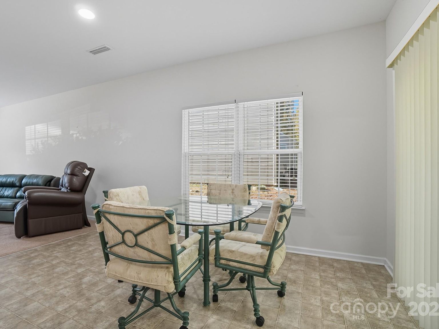 1526 Glenbar Ct Clover, SC 29710  | Single Family