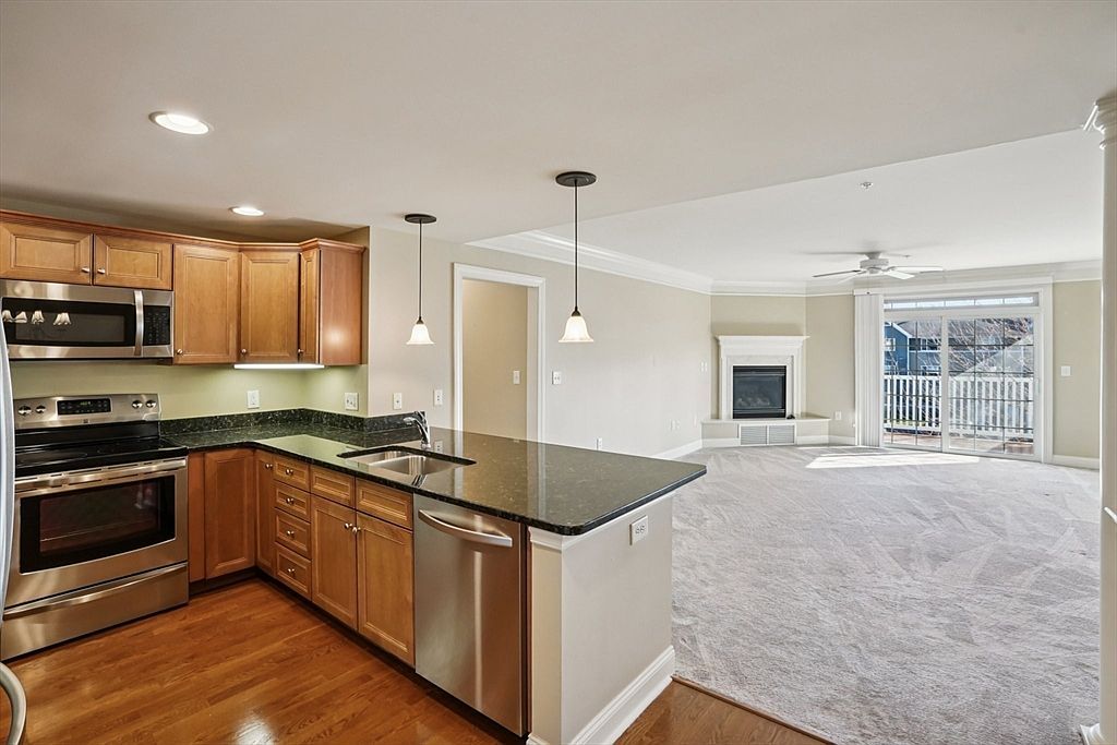 1224 Emerald Ct UNIT 1224 Tewksbury, MA 01876 | Condominium