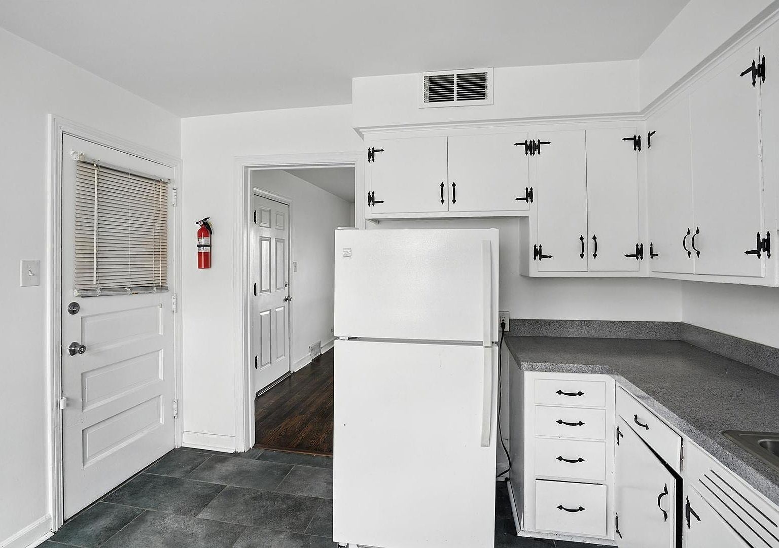 3608 Jackson St Bellwood, IL 60104  | Condominium