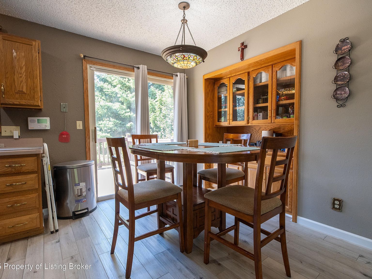 996 Heart Dr Dickinson, ND 58601  | Single Family