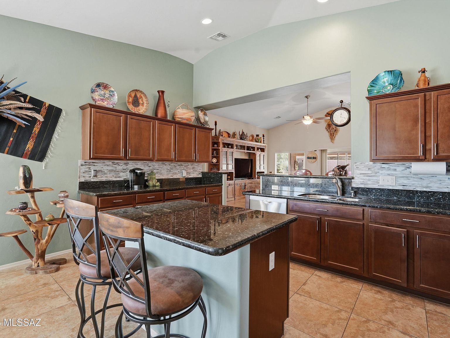 1271 N Via Alamos St Green Valley, AZ 85614  | Single Family