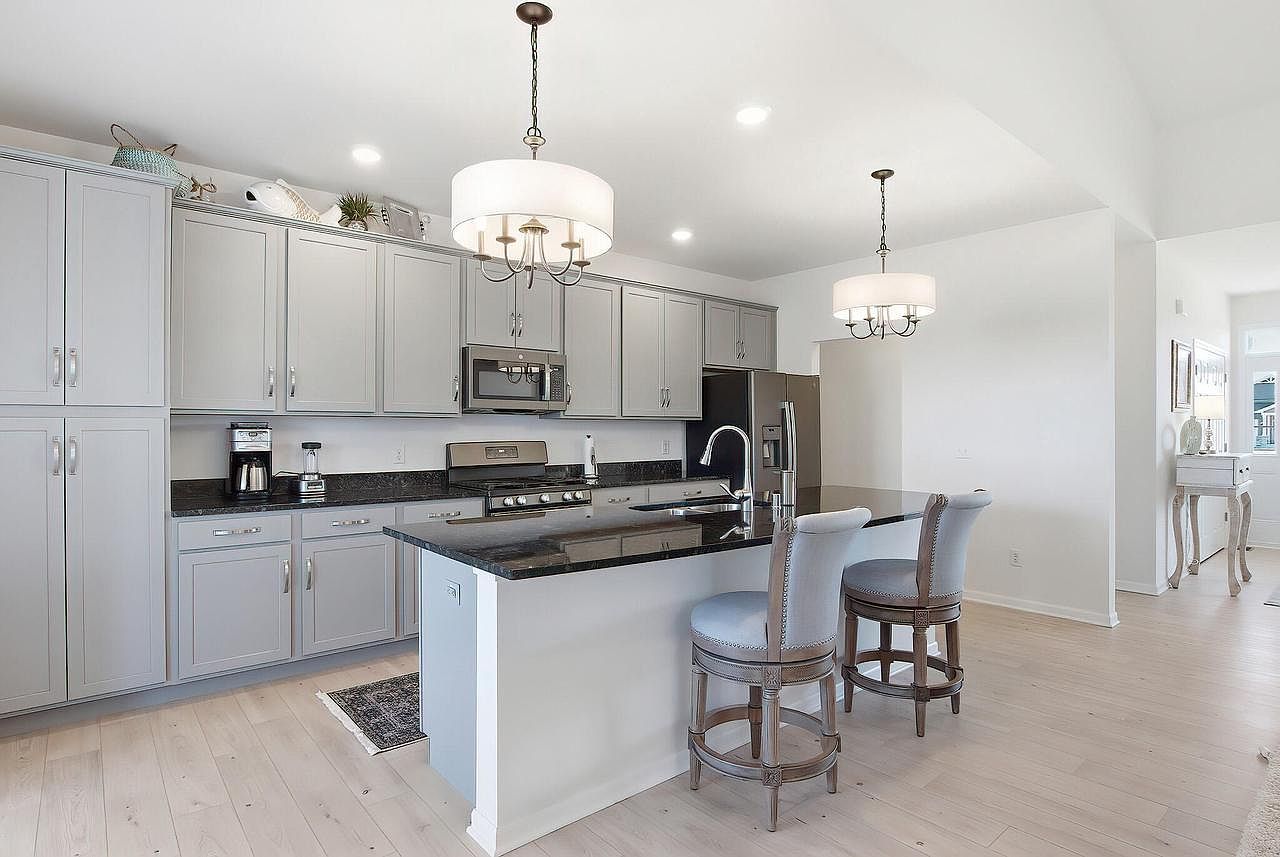 406 Canterbury Ct Williams Bay, WI 53191  | Single Family