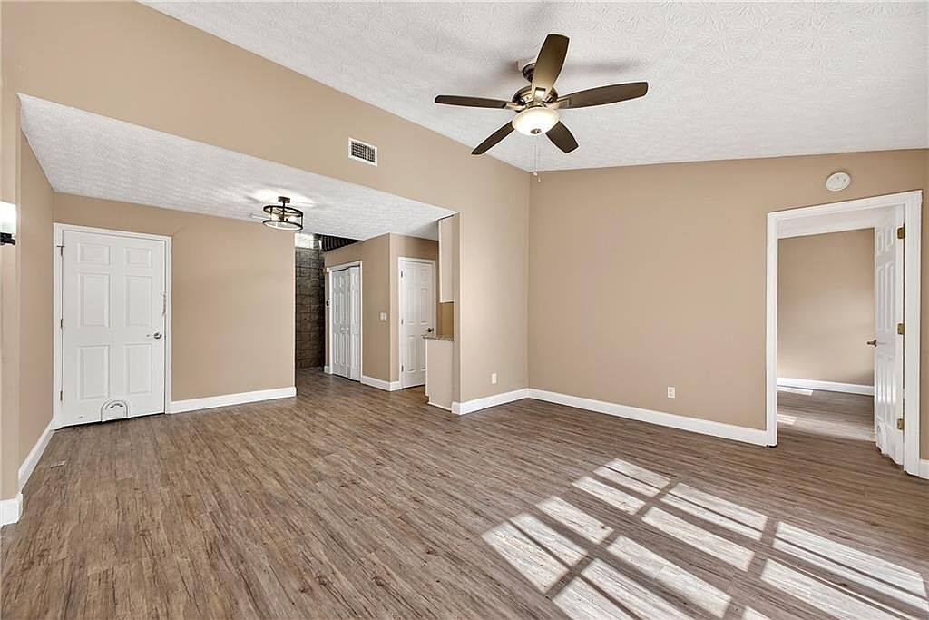 233 Goshen Ln Woodstock, GA 30188 | New build