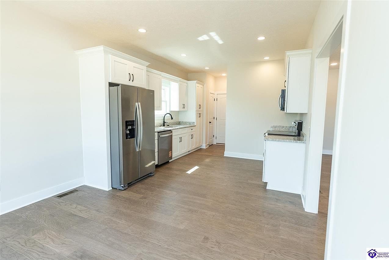 505 Ashwood Ave Elizabethtown, KY 42701  | Single Family