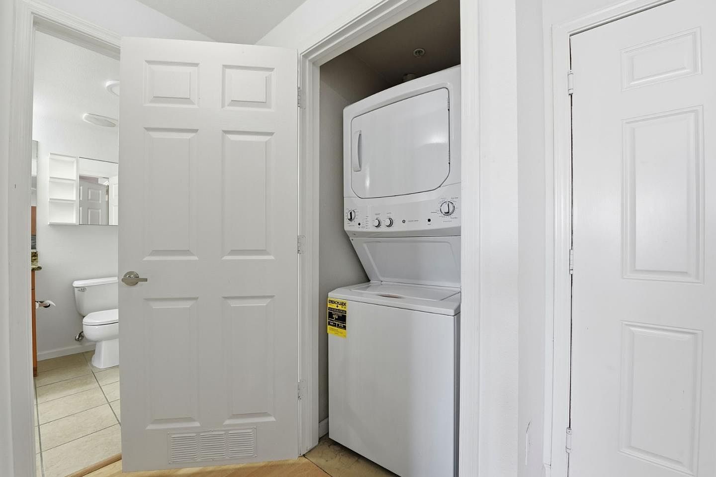 1060 S 3rd St APT 202 San Jose, CA 95112  | Condominium