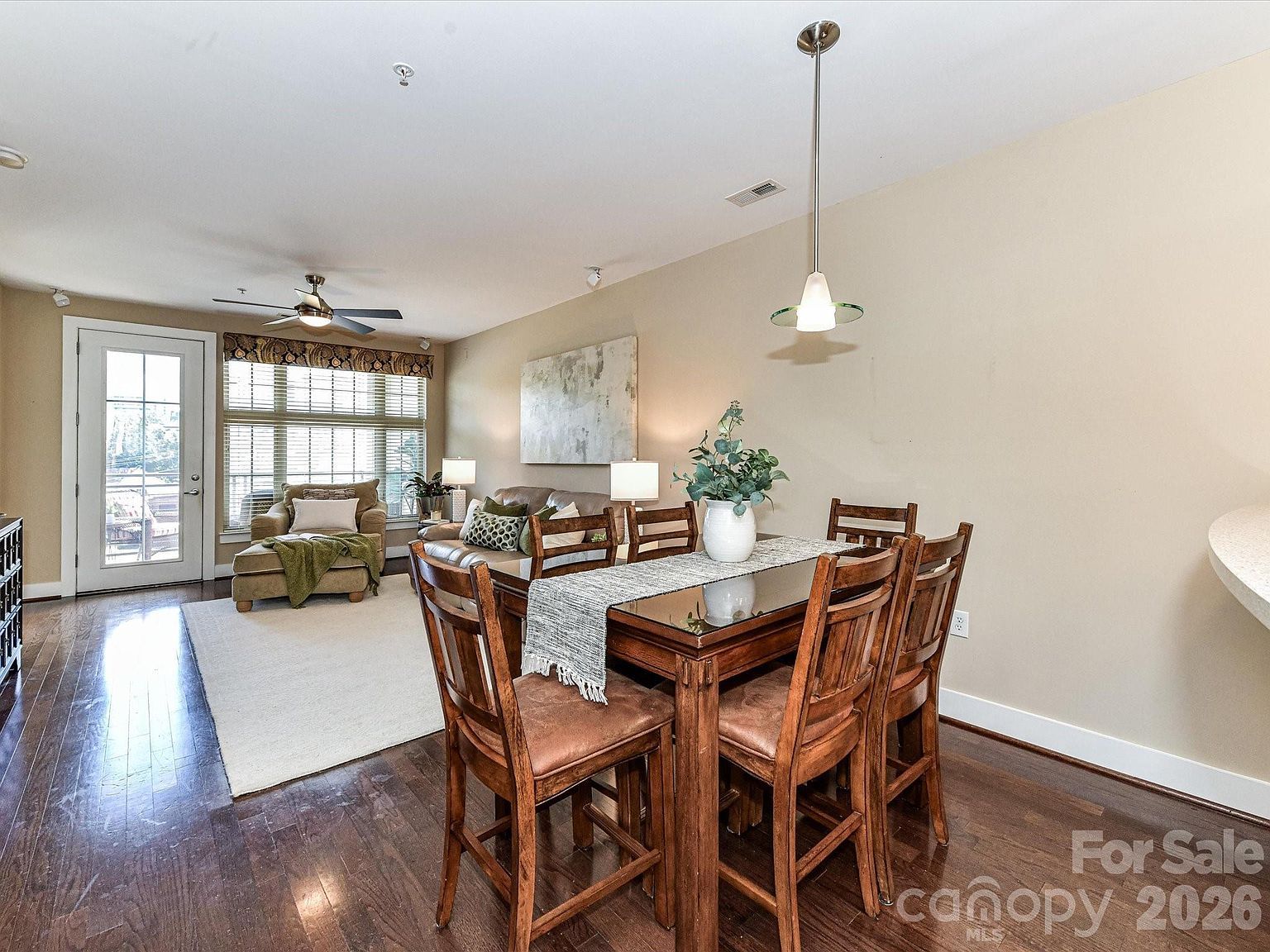 1101 W 1st St APT 302 Charlotte, NC 28202  | Condominium