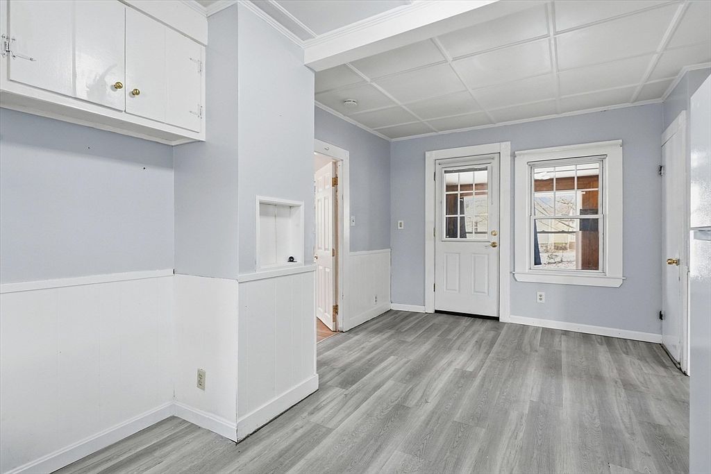 7 Mystic St Methuen, MA 01844  | Single Family