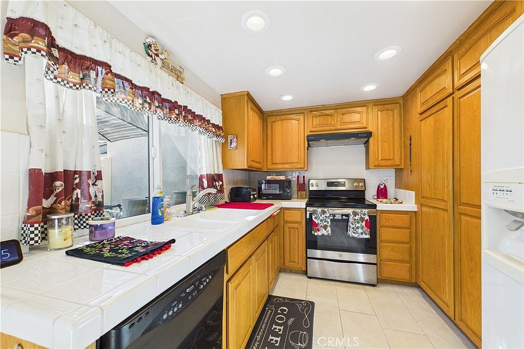 1331 W Cerritos Ave UNIT 25 Anaheim, CA 92802 | Condominium