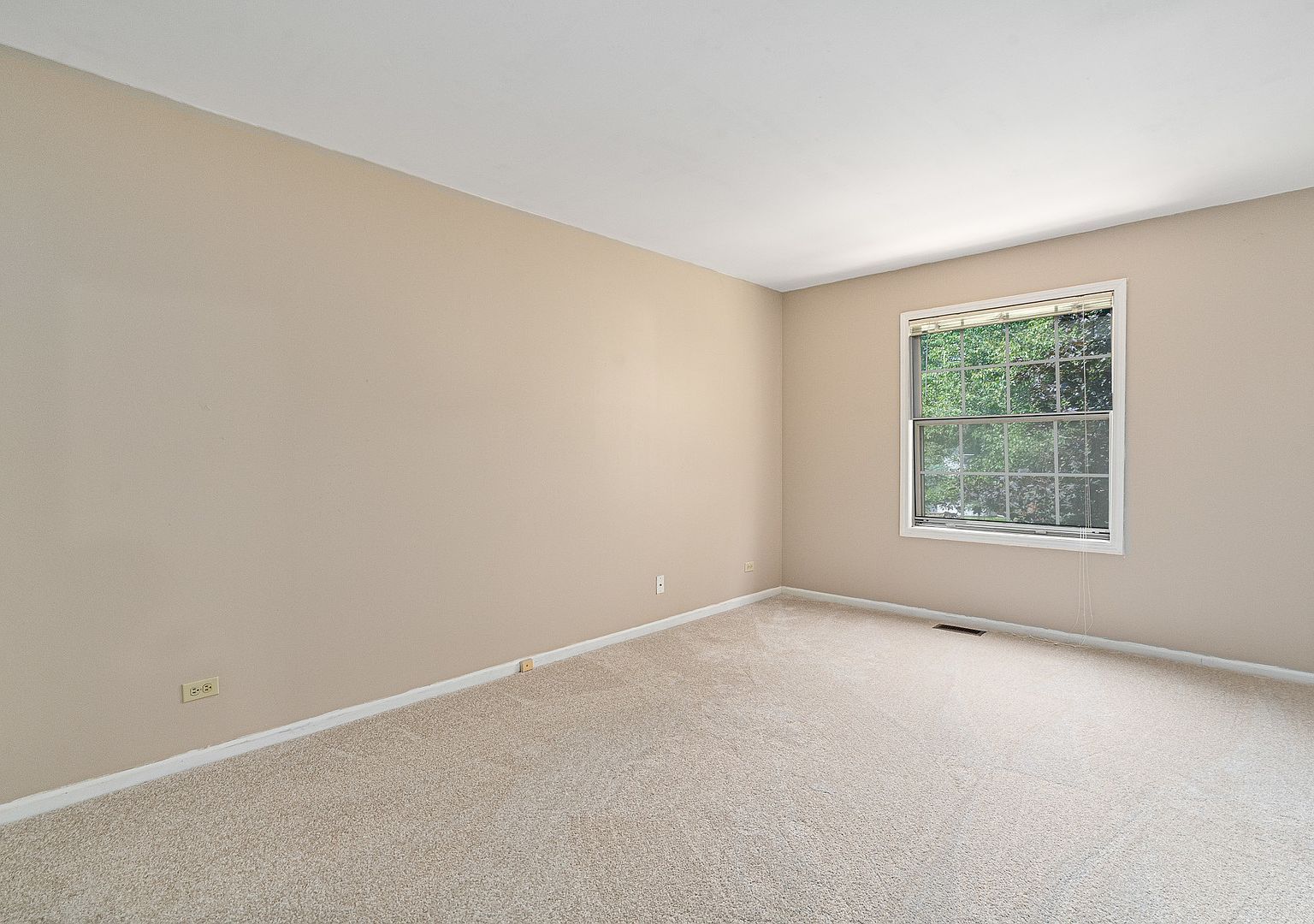 3140 Medford Ct Aurora, IL 60504  | Single Family