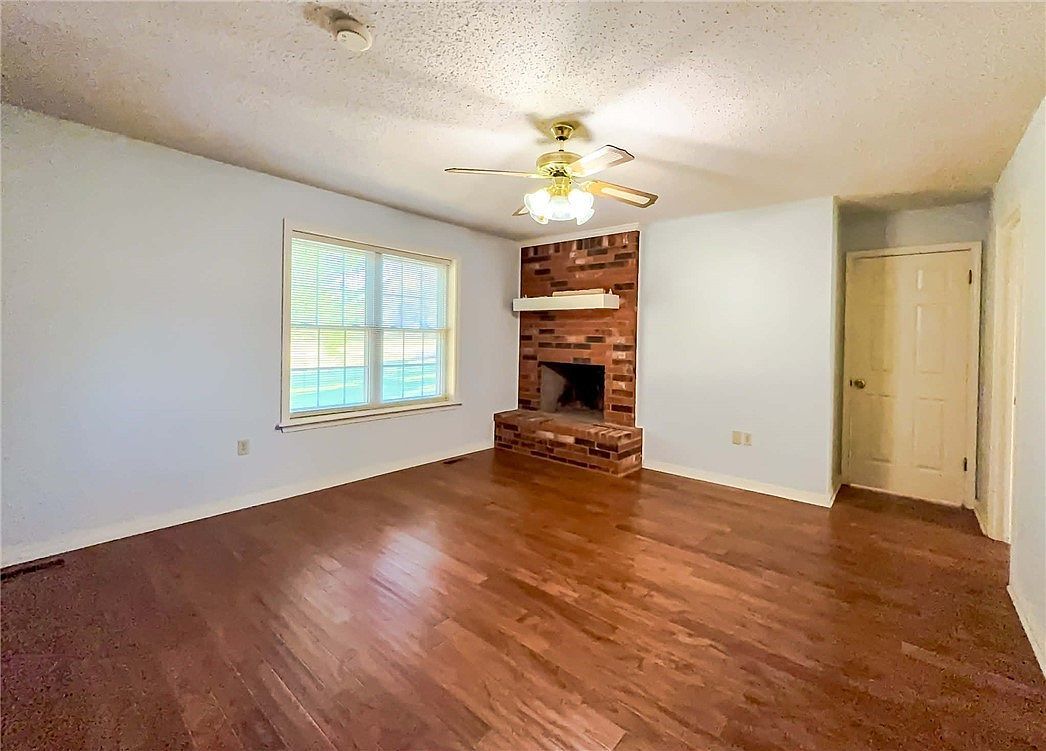 951 Bowen Estates Rd Russellville, AR 72802  | Single Family