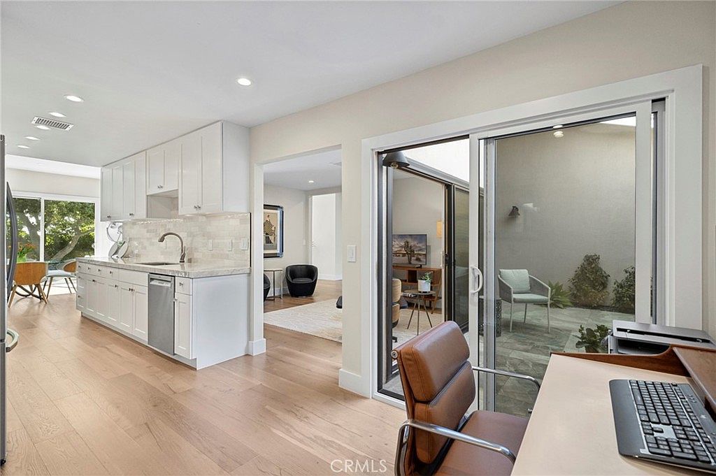 3 Rue Cannes Newport Beach, CA 92660  | Single Family