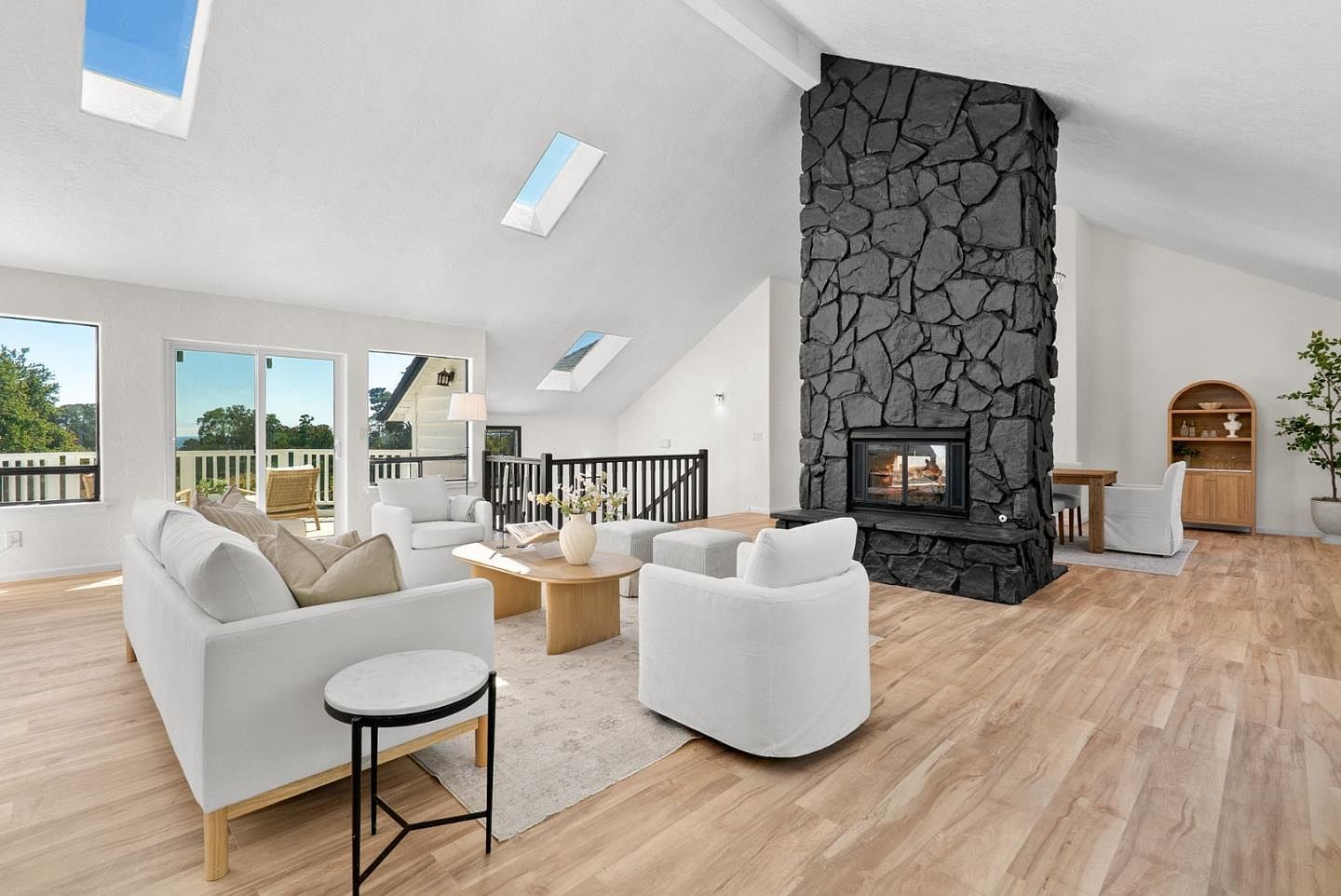 607 Saint Andrews Dr Aptos, CA 95003  | Single Family