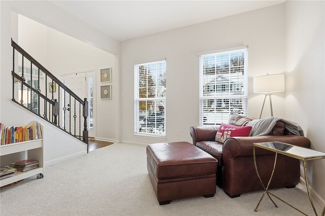 2039 Eagle Ridge Dr Valencia, PA 16059  | Single Family