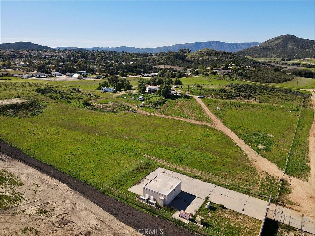 25099 Bundy Canyon Rd Menifee, CA 92584  | New build