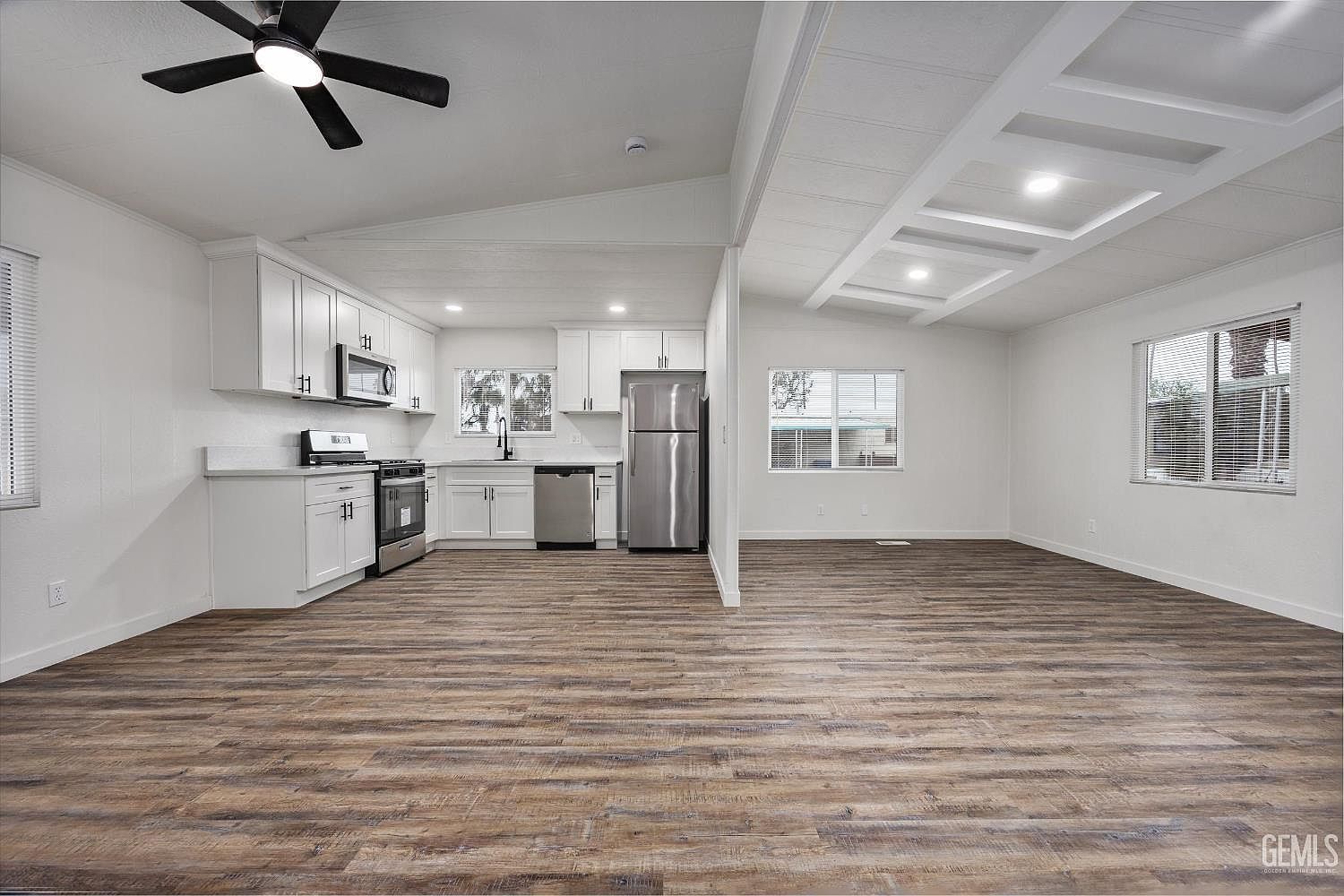 294 Florence Ln Bakersfield, CA 93308 | New build