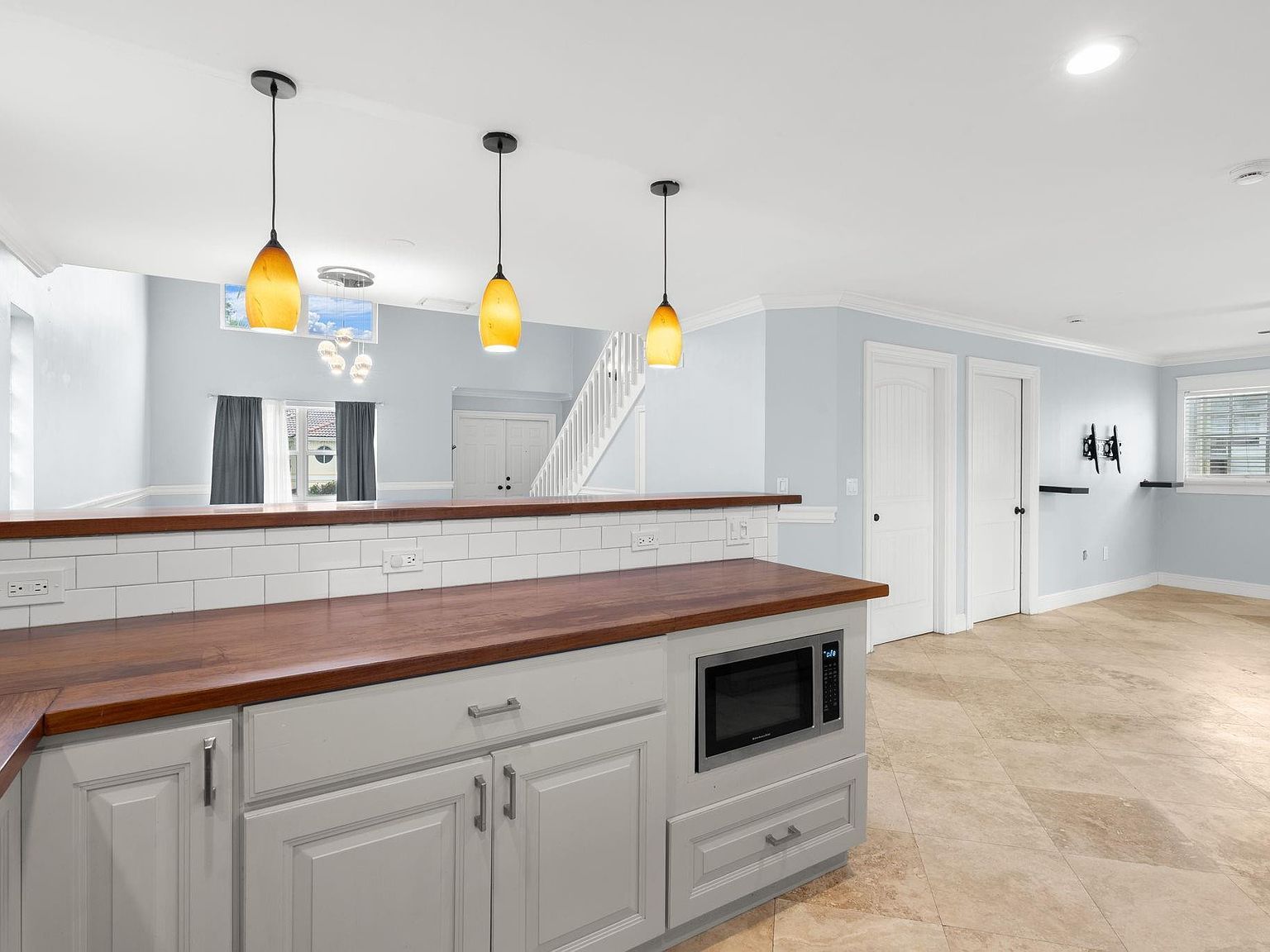 2640 NW 80th Ave Margate, FL 33063  | Single Family