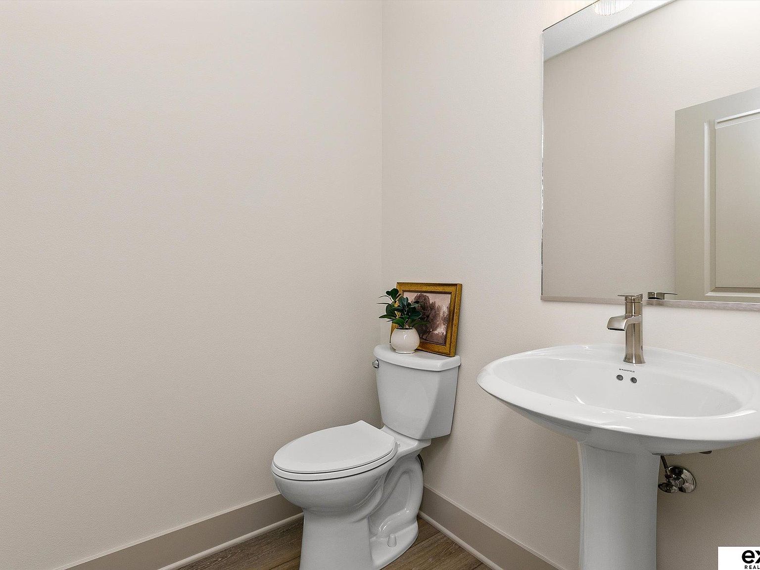 9903 S 181st St Omaha, NE 68136  | Single Family