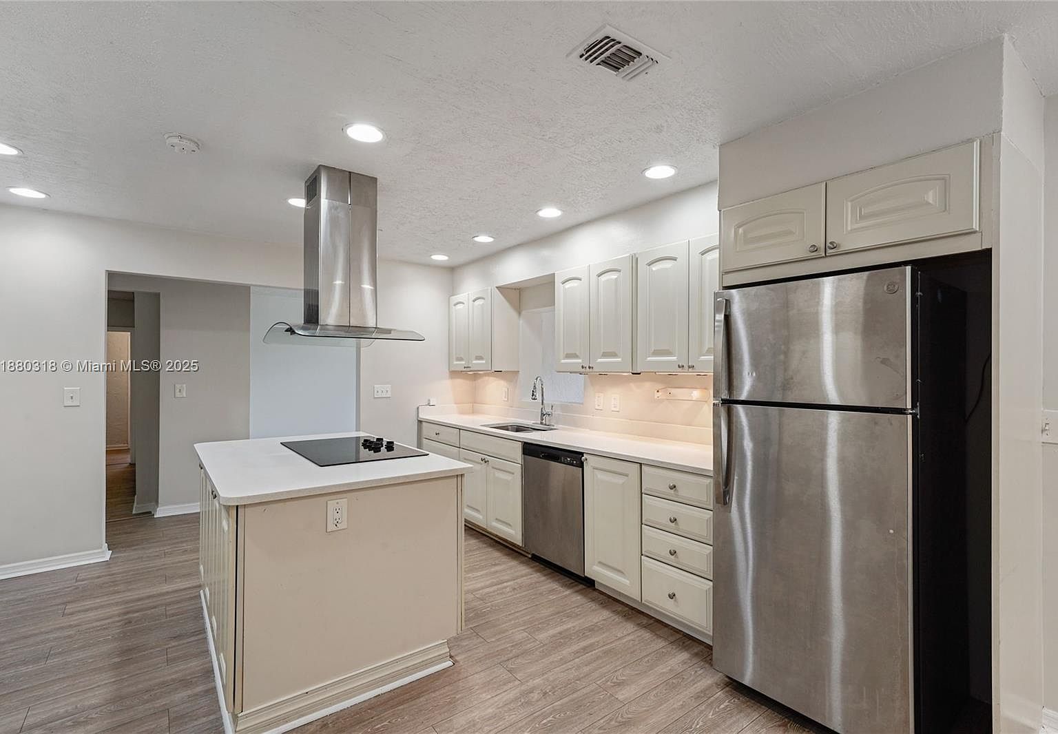 1000 NW 17th Ave Boca Raton, FL 33486  | Single Family