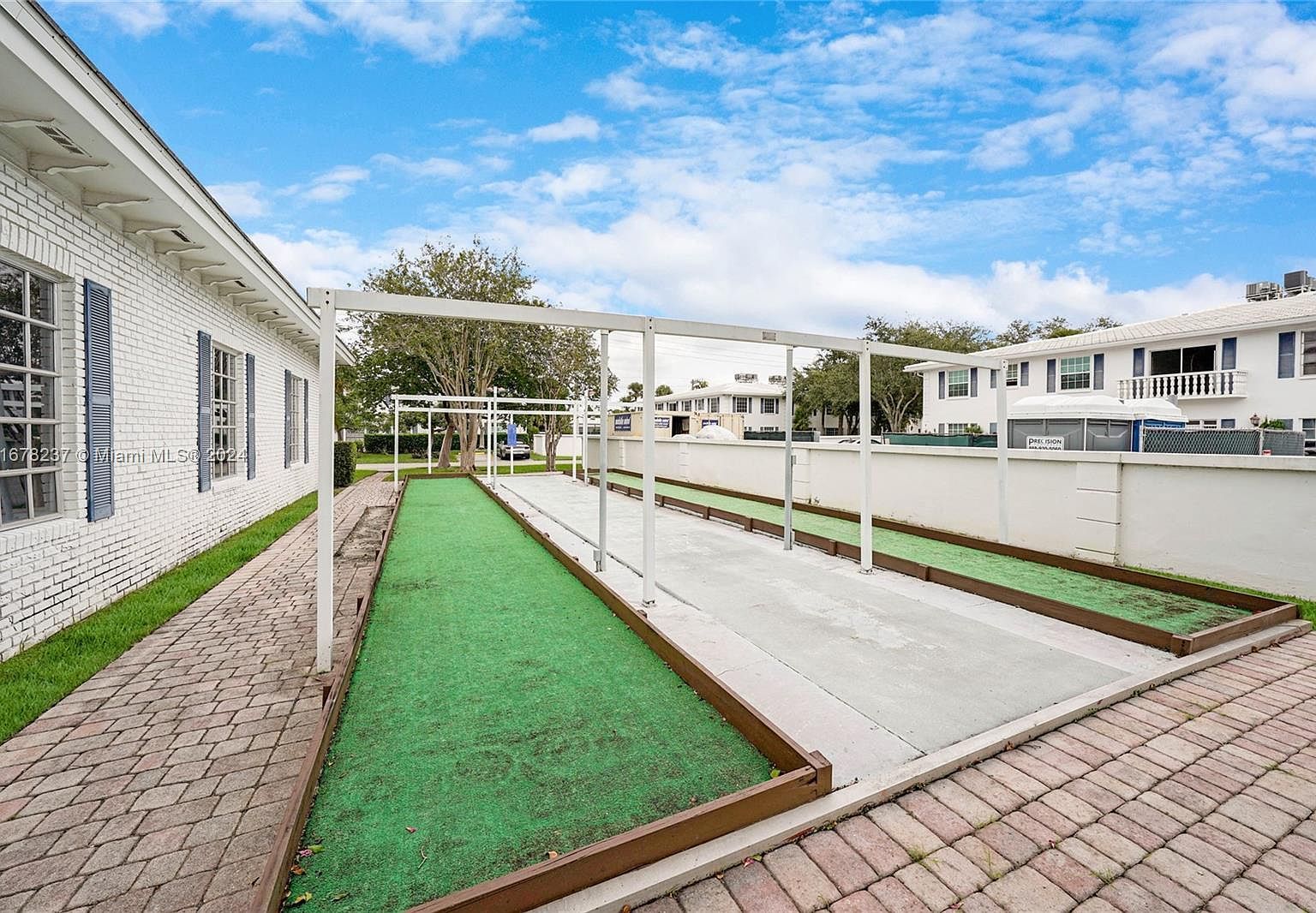 6600 NE 22nd Way APT 2303 Fort Lauderdale, FL 33308 | Condominium