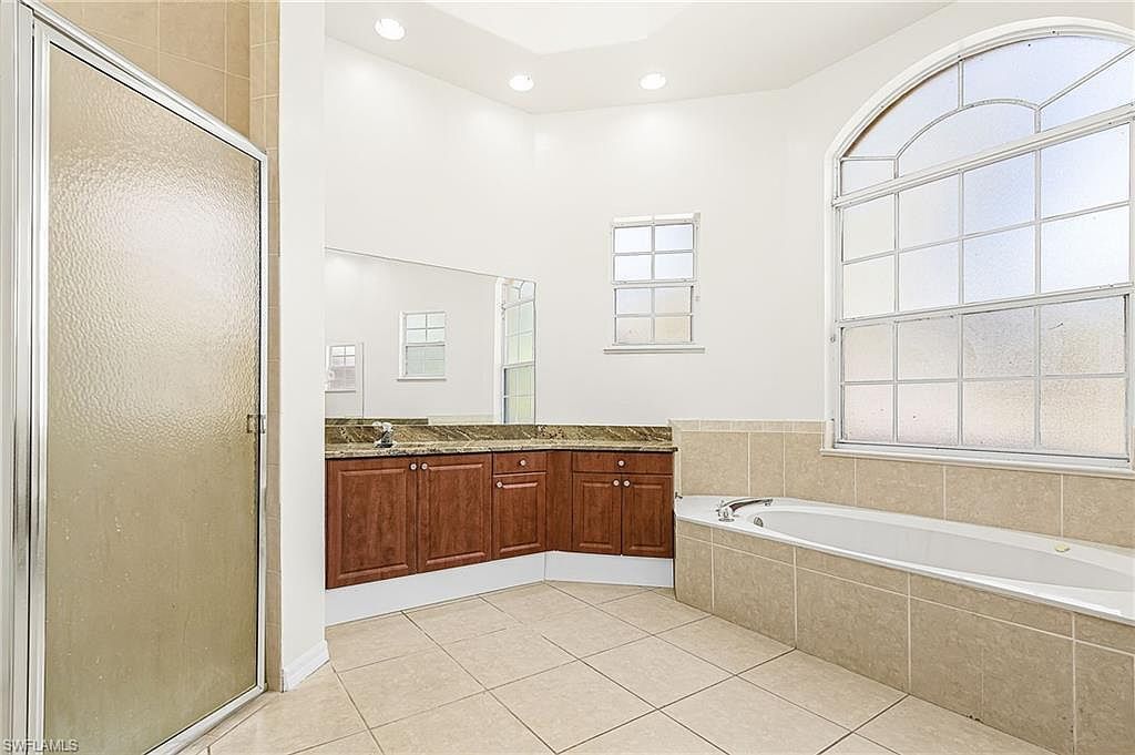 1440 16th Ave NE Naples, FL 34120 | Single Family