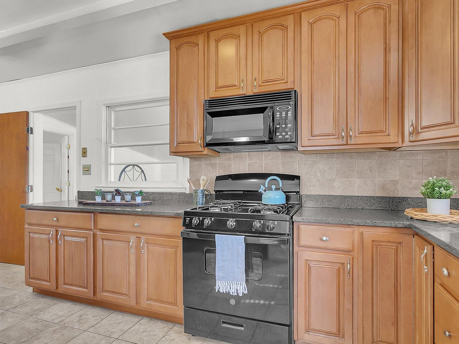 1442 N Sherwood Dr Charleston, SC 29407  | Single Family