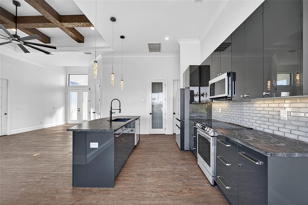 15060 Aquarius Cir Port Charlotte, FL 33981 | Single Family