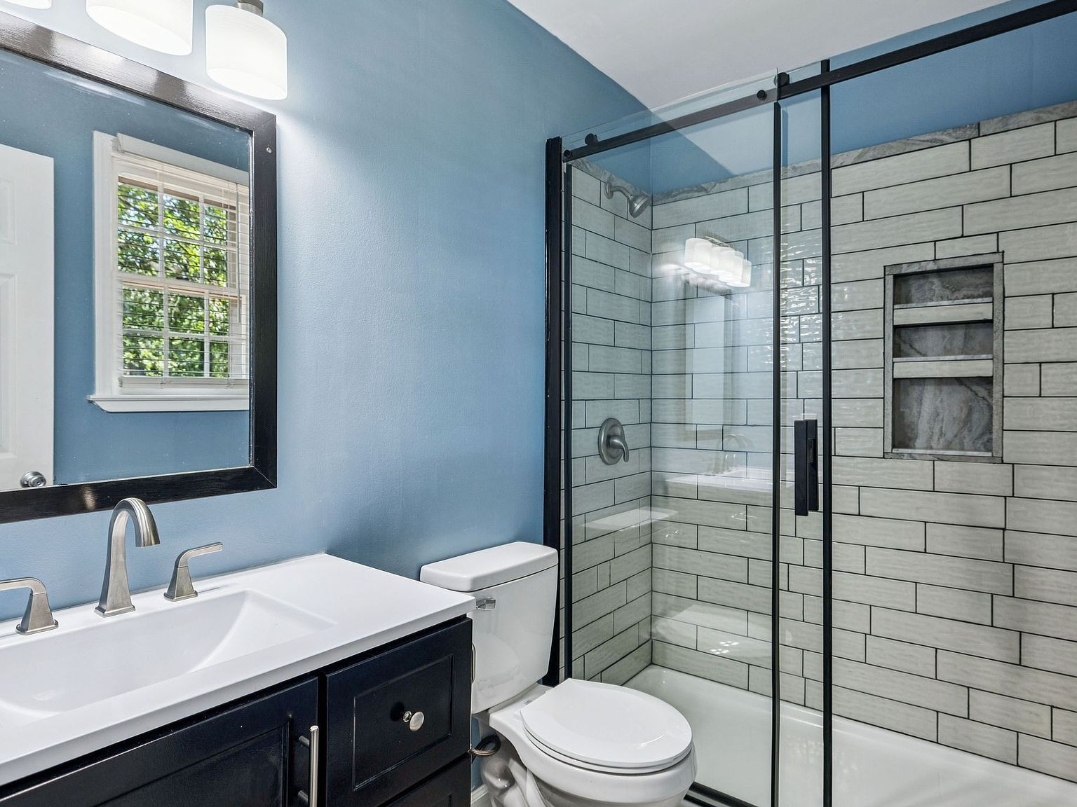 3215 Trails End Ln Nashville, TN 37214  | Single Family