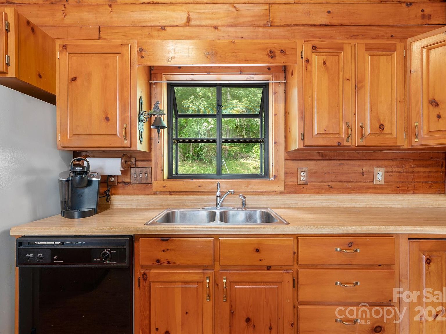 125 Apple Blossom Ln Maggie Valley, NC 28751  | Single Family