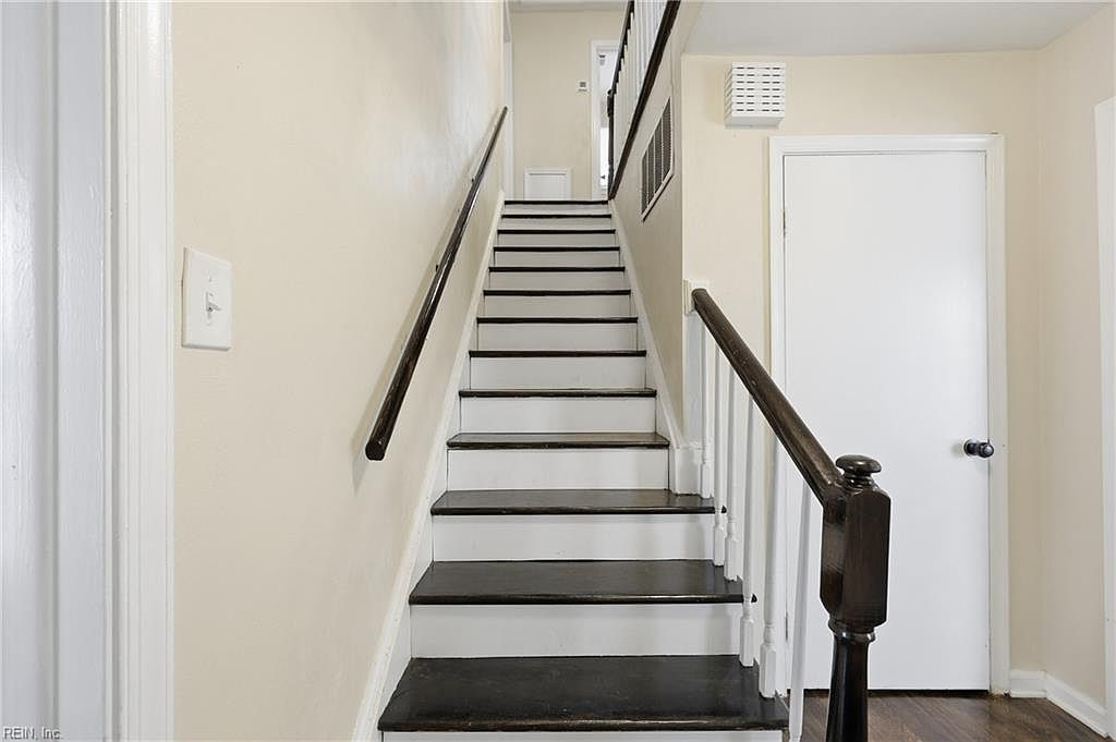 2932 Sunrise Ave Chesapeake, VA 23324  | Single Family