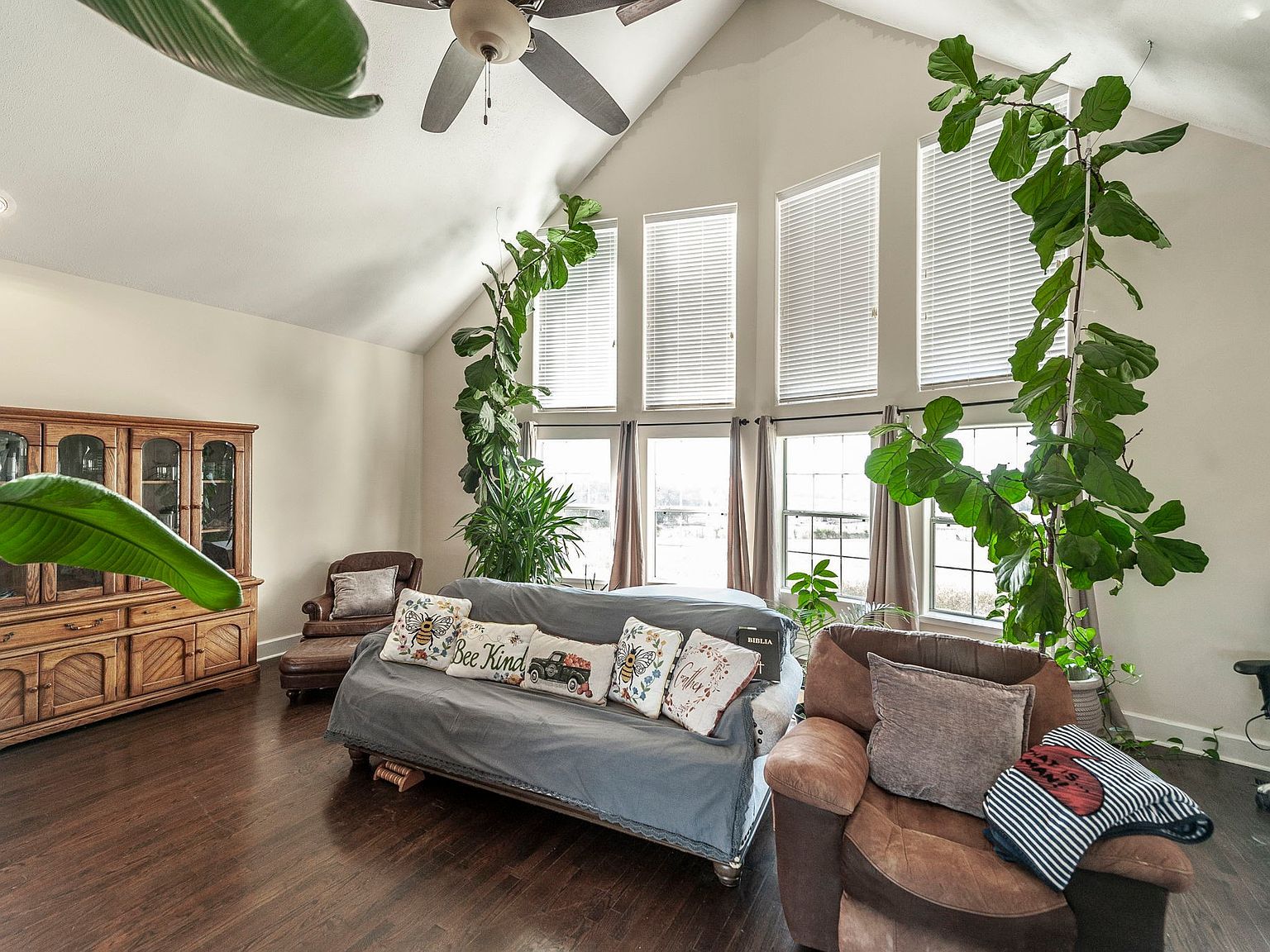 414B Rock Springs Rd Castalian Springs, TN 37031  | Single Family