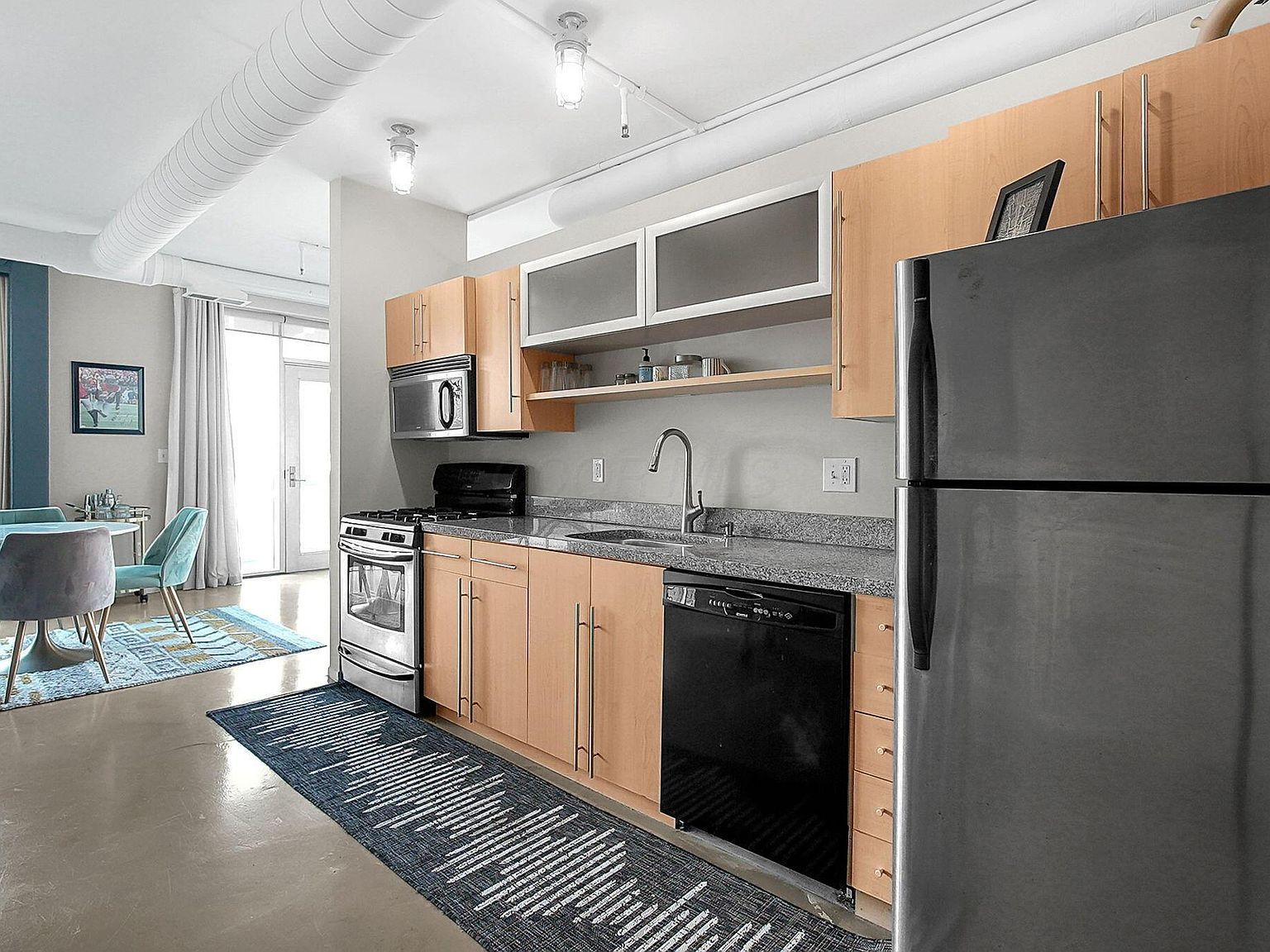 60 E Spring St APT 401 Columbus, OH 43215  | Condominium