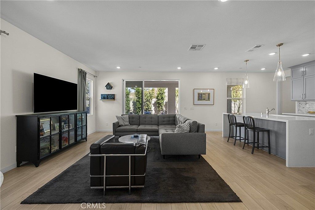 27774 Marquee Dr Valencia, CA 91381  | Single Family