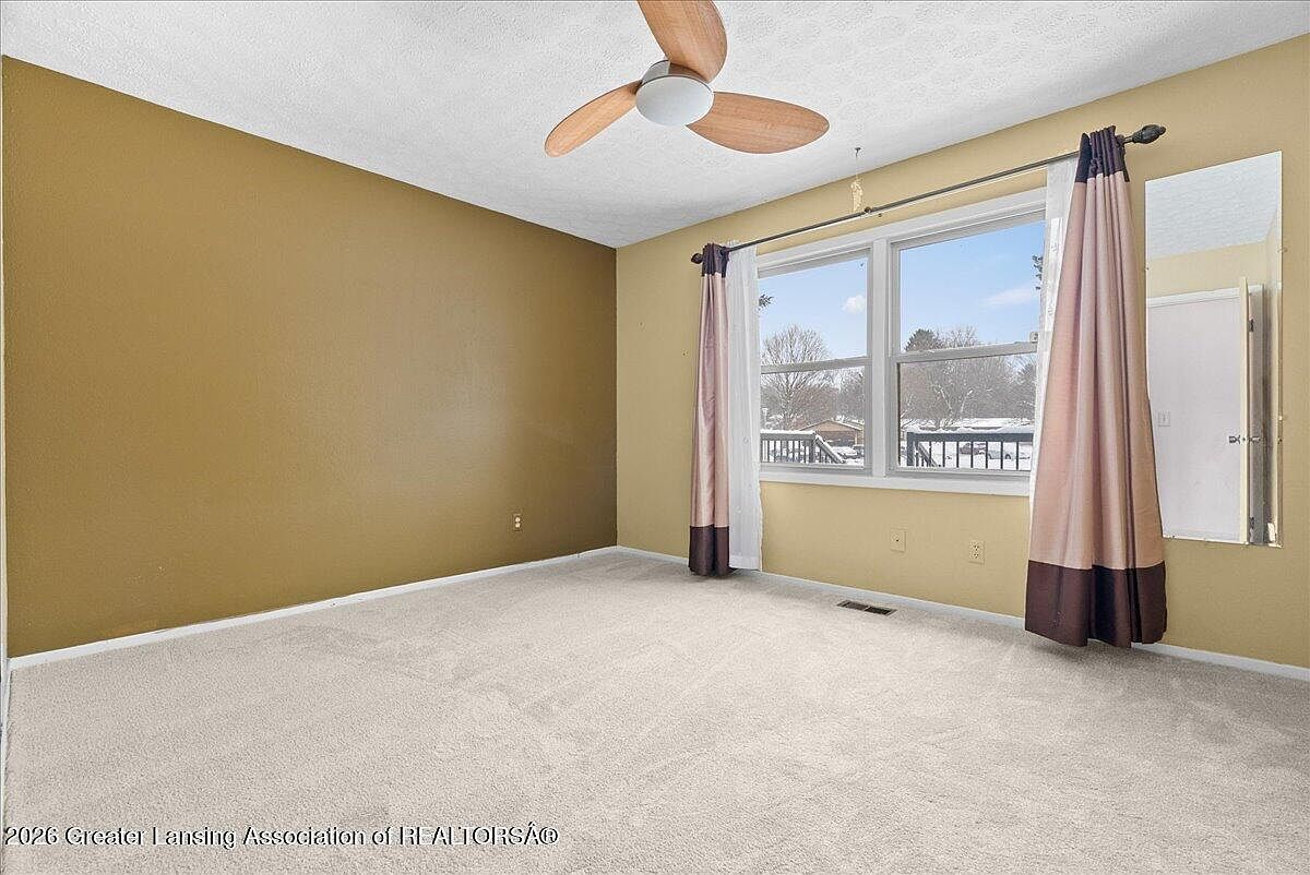 503 N Scott St Dewitt, MI 48820 | Condominium