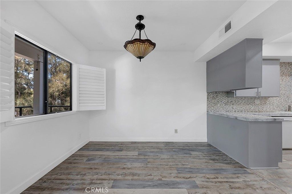 13331 Moorpark St APT 206 Sherman Oaks, CA 91423 | Condominium