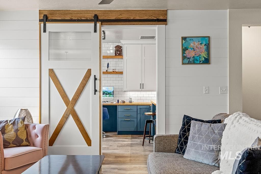 8433 E Rathdrum Dr Nampa, ID 83687  | Single Family