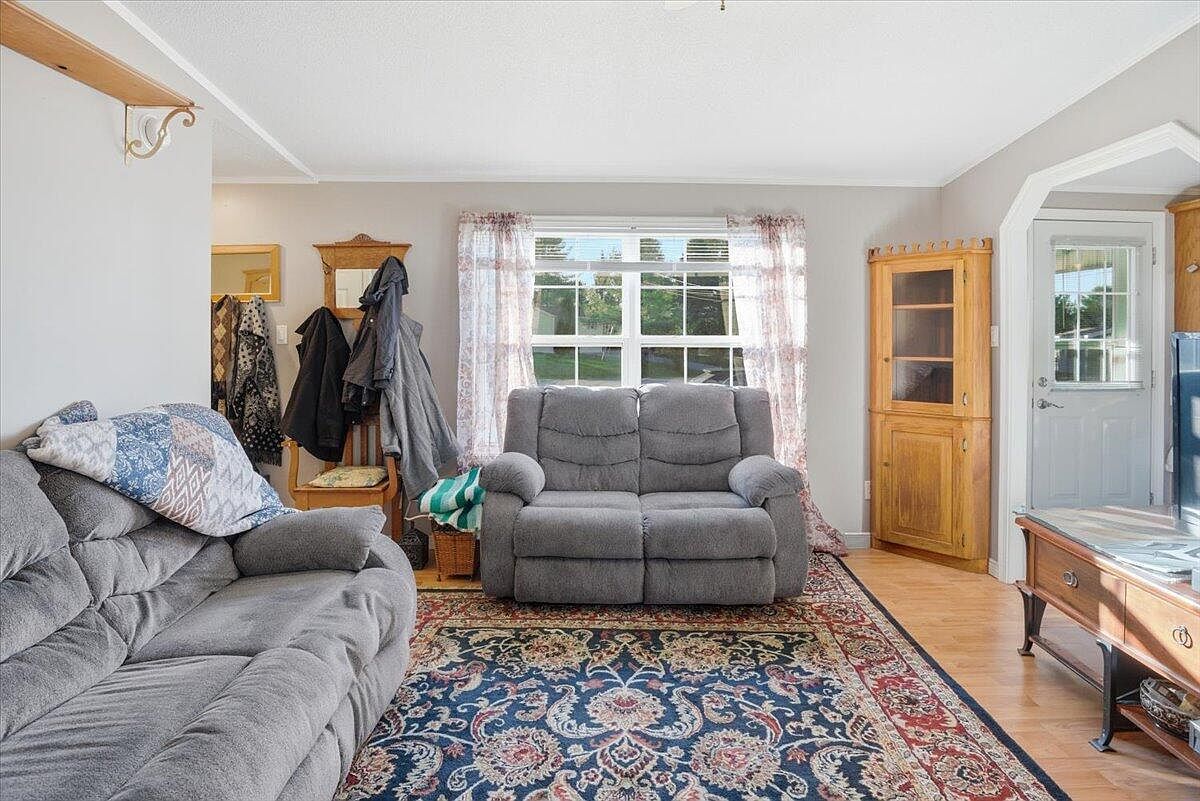 17 Rita Dr Sabattus, ME 04280 | New build