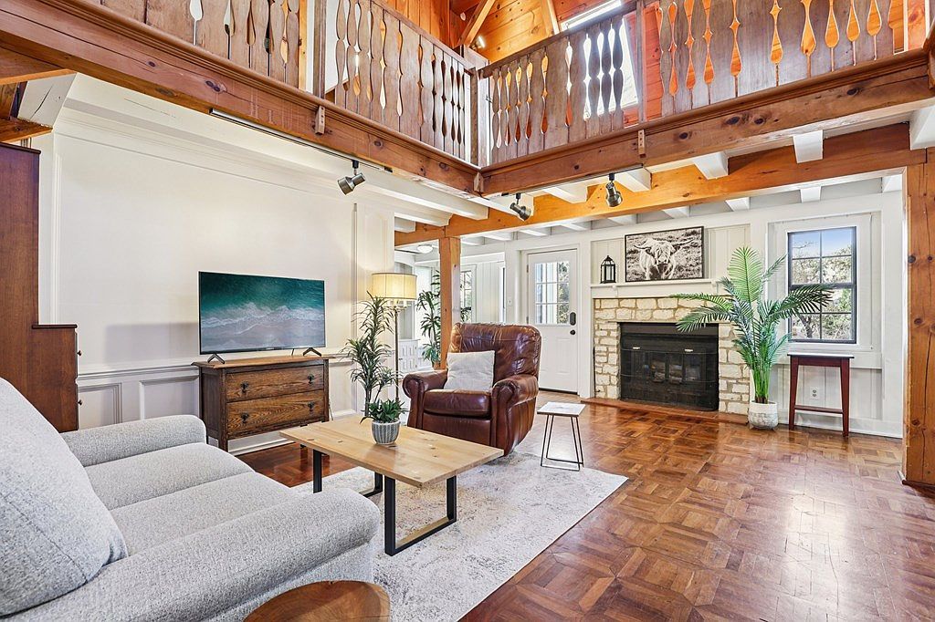 125 Catalina Ct Kerrville, TX 78028  | Single Family